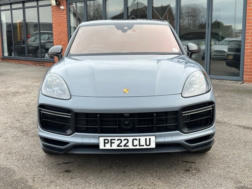Used Porsche Cayenne 2022 for sale - 77672814: Photo 2