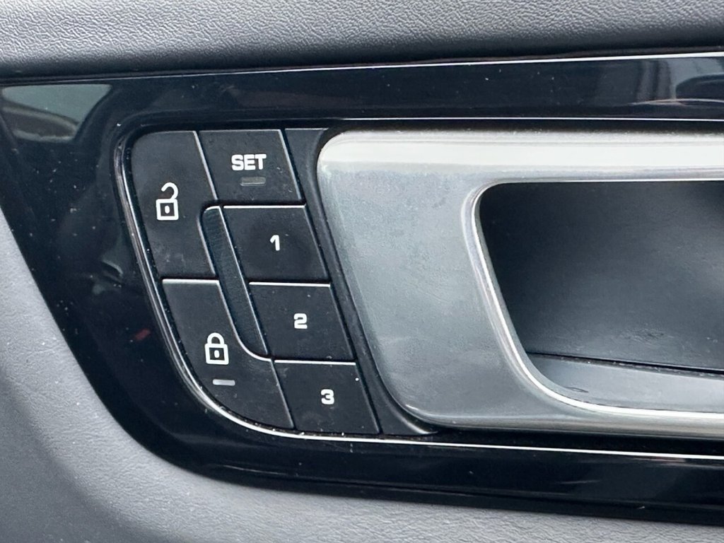 Used Porsche Cayenne 2022 for sale - 77672814: Photo 27