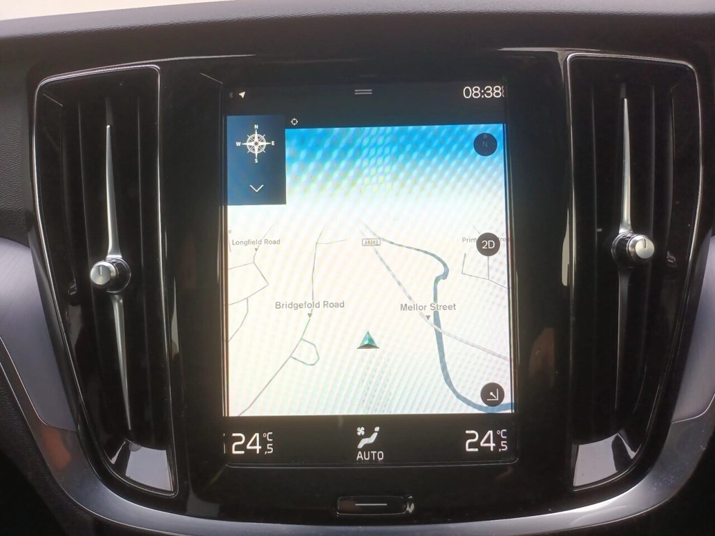 Used Volvo V60 2018 for sale - 77680801: Photo 10