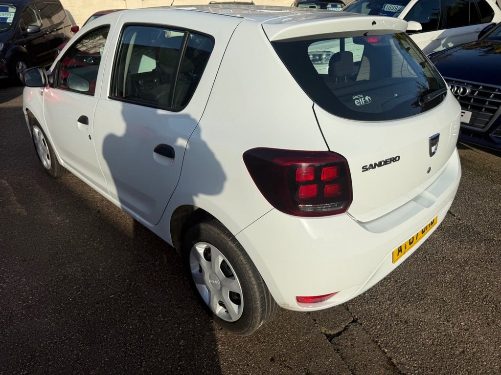 Used Dacia Sandero 2017 for sale - 77667346: Photo 6