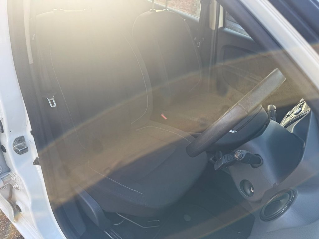 Used Dacia Sandero 2017 for sale - 77667346: Photo 9