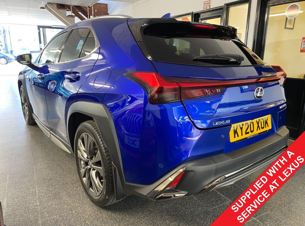 Used Lexus UX 2020 for sale - 78090370: Photo 2