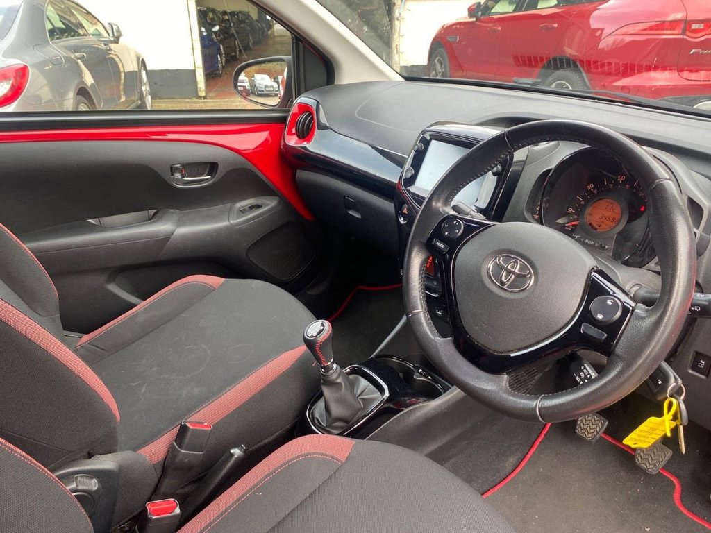 Used Toyota AYGO 2018 for sale - 77631746: Photo 2