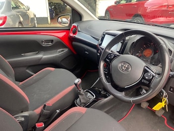 Used Toyota AYGO 2018 for sale - 77631746: Photo