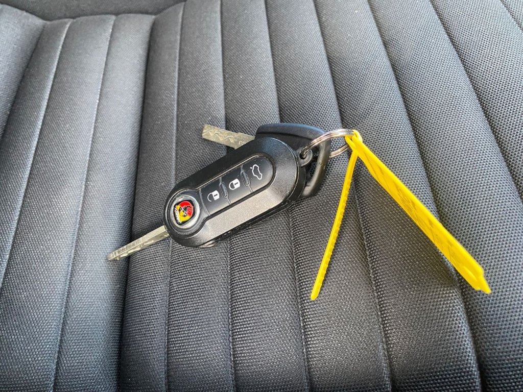 Used Abarth 595 2019 for sale - 76735882: Photo 43