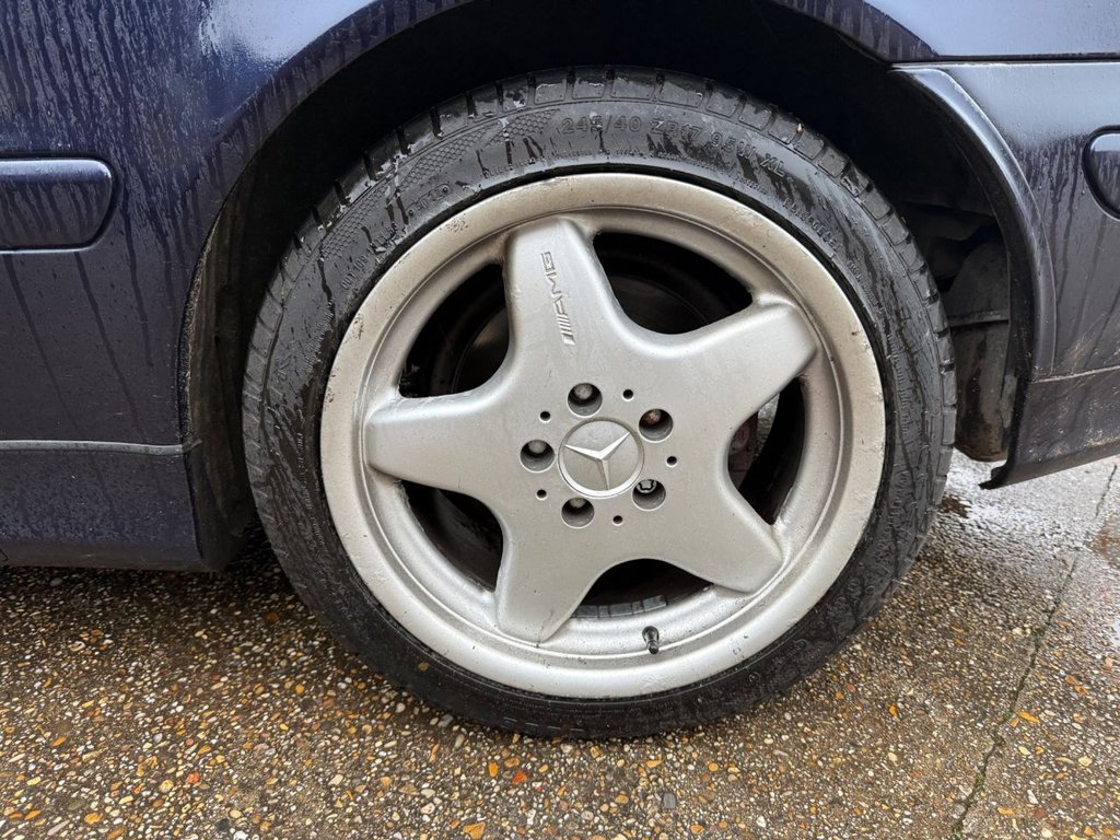 Used Mercedes-Benz CLK 2001 for sale - 77394242: Photo 29