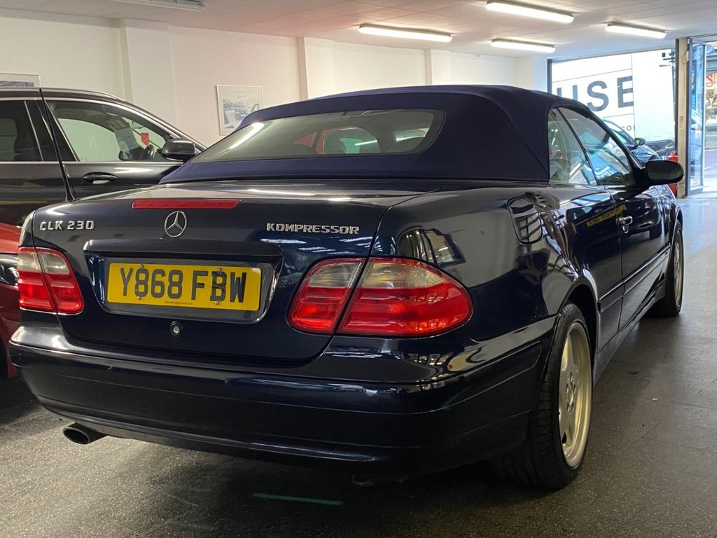 Used Mercedes-Benz CLK 2001 for sale - 77394242: Photo 8