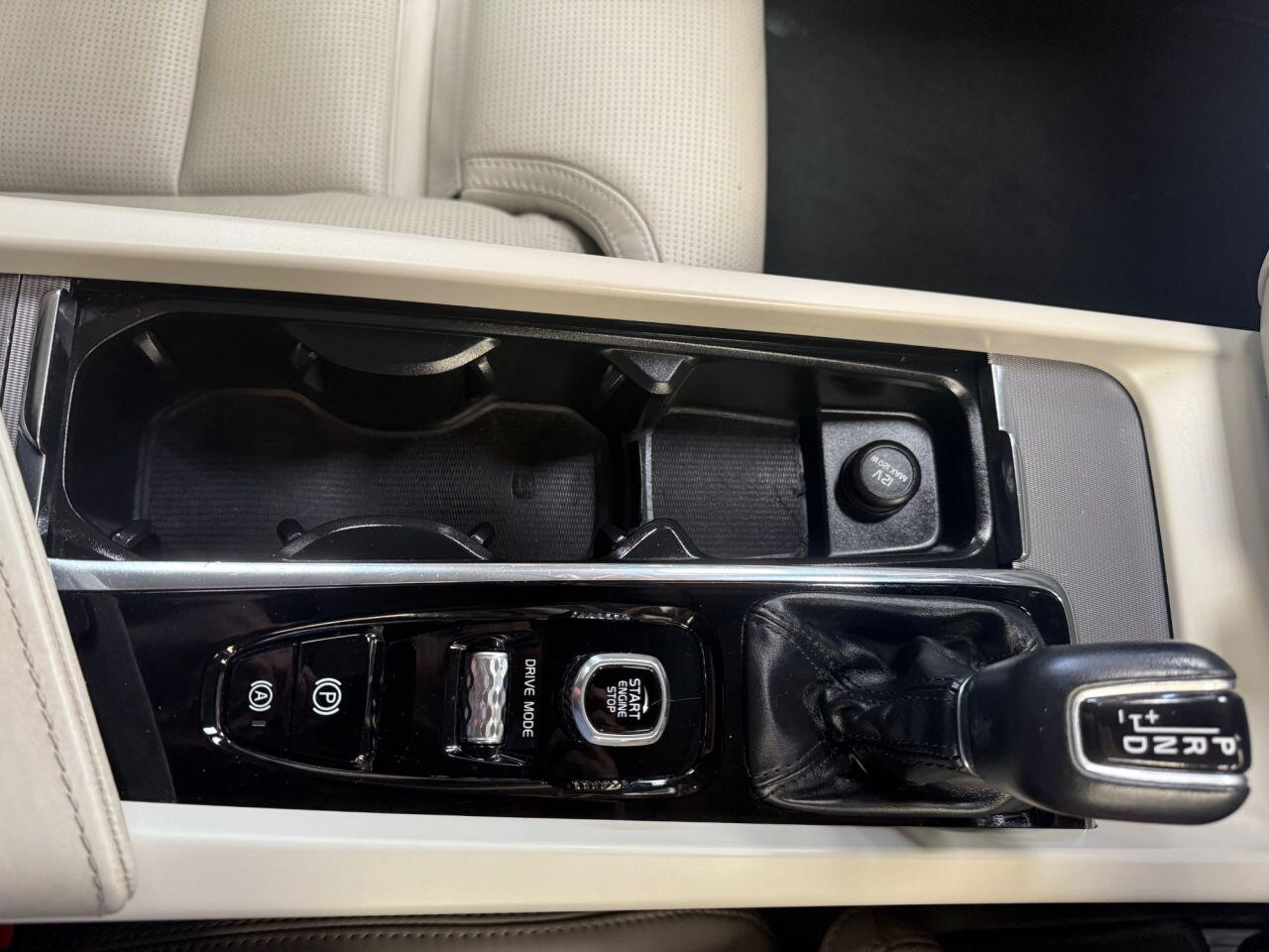 Used Volvo XC60 2018 for sale - 78090363: Photo 36