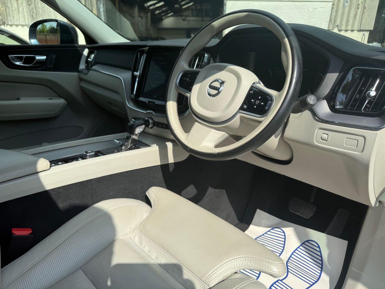 Used Volvo XC60 2018 for sale - 78090363: Photo 6