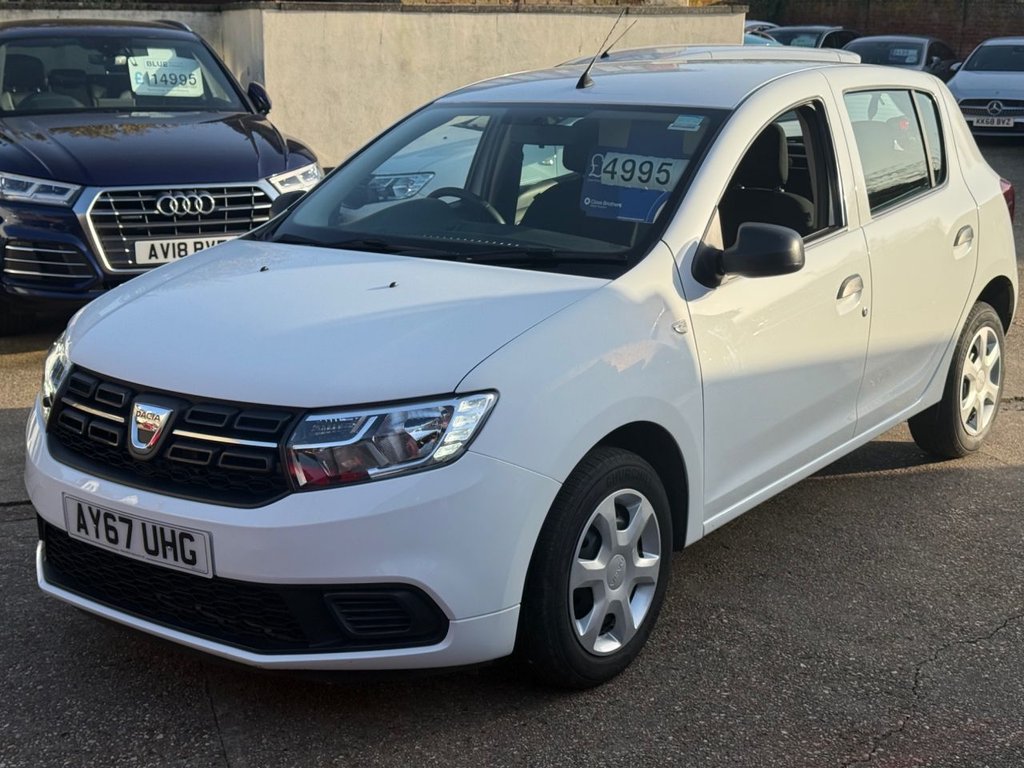 Used Dacia Sandero 2017 for sale - 77667188: Photo 3