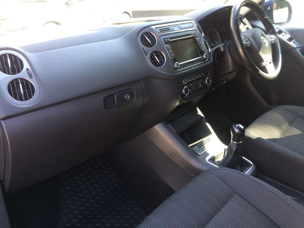 Used Volkswagen Tiguan 2012 for sale - 77171781: Photo 19