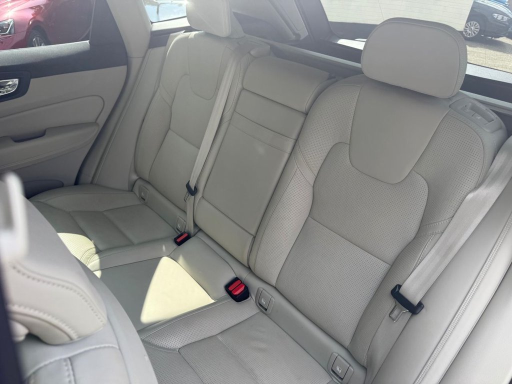 Used Volvo XC60 2018 for sale - 77692810: Photo 24