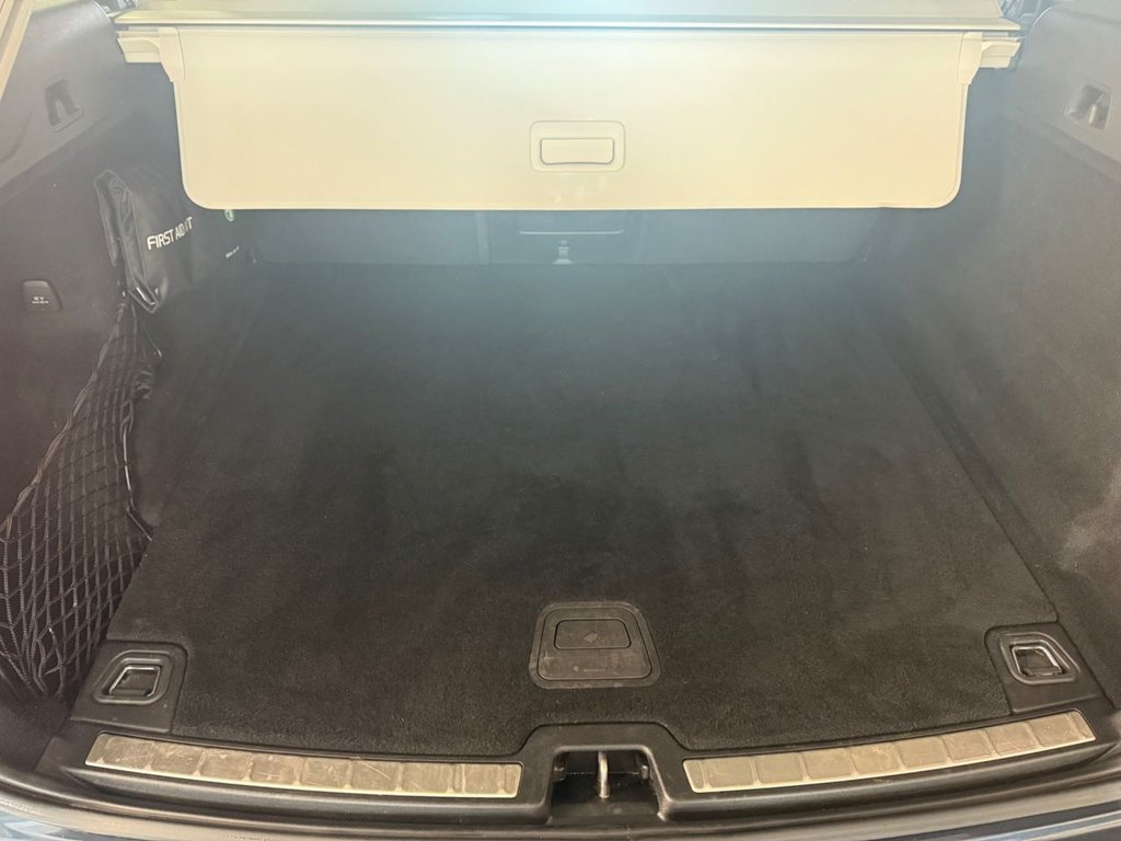 Used Volvo XC60 2018 for sale - 77692810: Photo 39