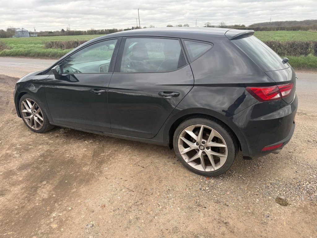 Used SEAT Leon 2015 for sale - 77681035: Photo 2