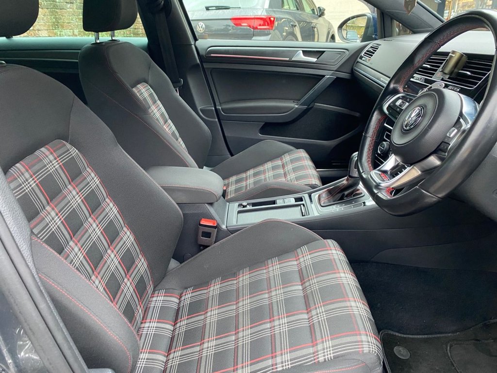 Used Volkswagen Golf 2020 for sale - 77384009: Photo 14