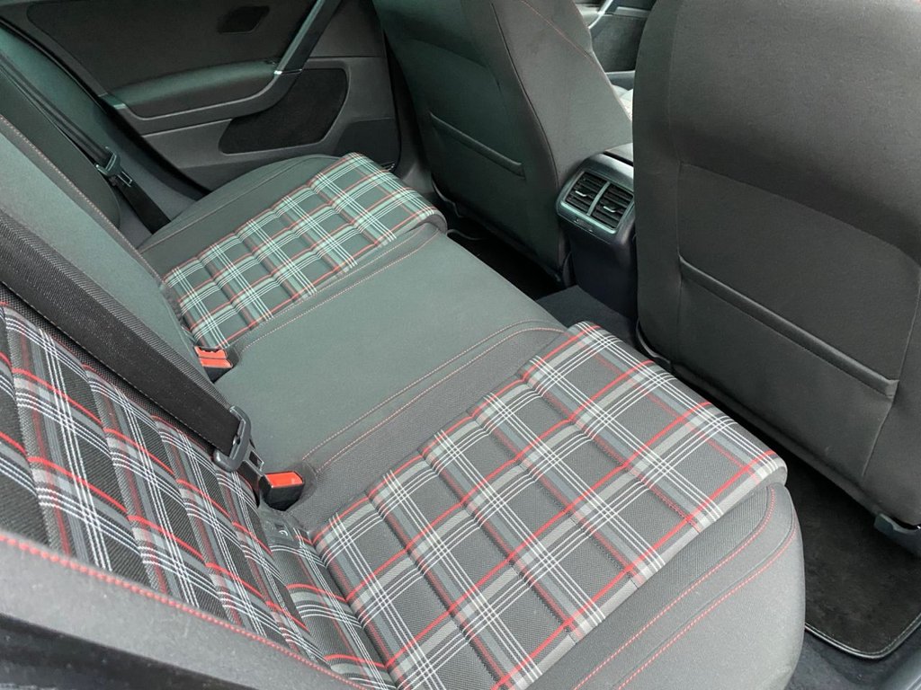 Used Volkswagen Golf 2020 for sale - 77384009: Photo 16