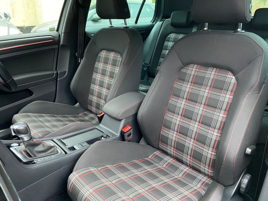 Used Volkswagen Golf 2020 for sale - 77384009: Photo 20