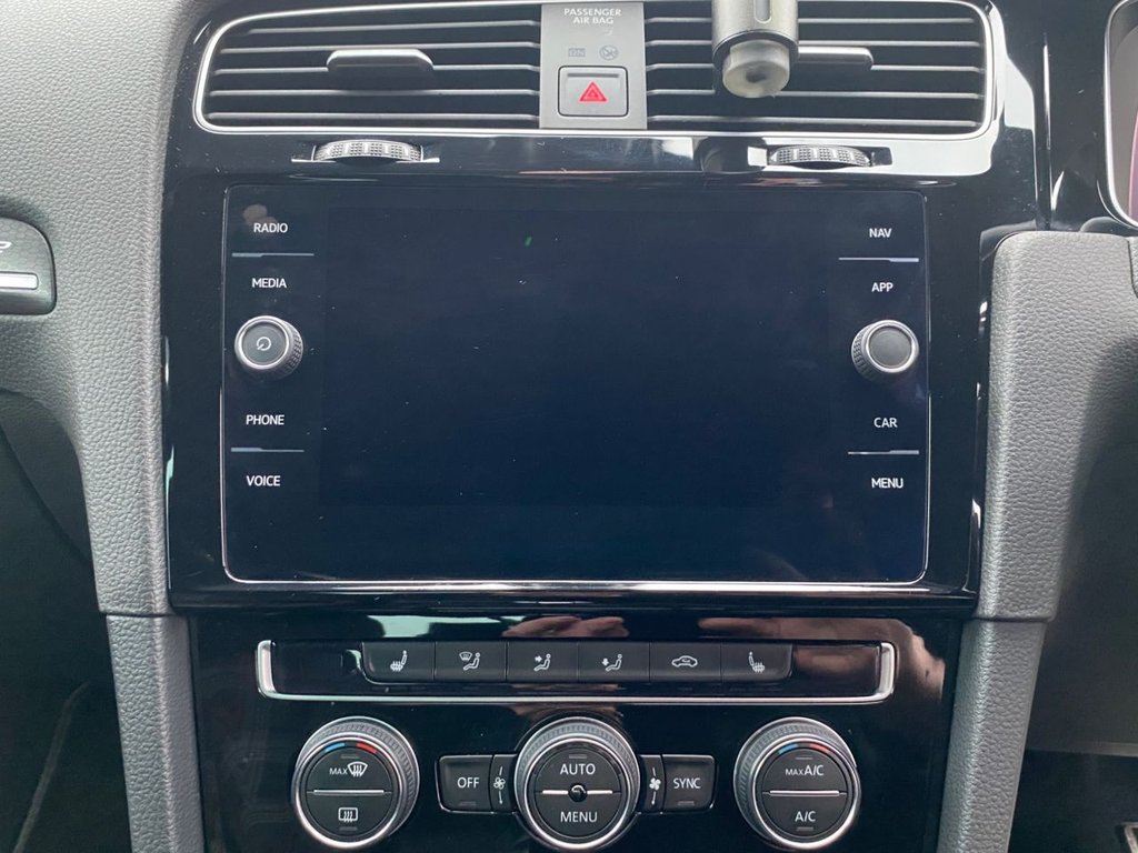 Used Volkswagen Golf 2020 for sale - 77384009: Photo 22