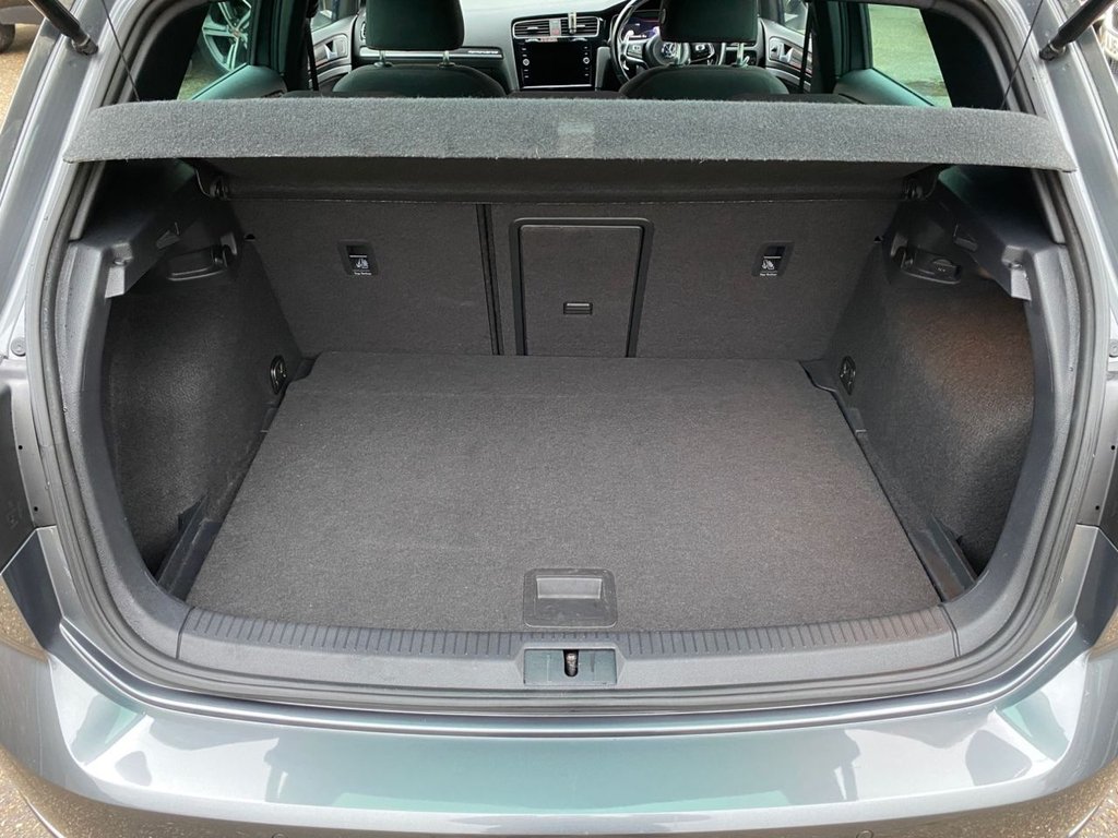 Used Volkswagen Golf 2020 for sale - 77384009: Photo 41