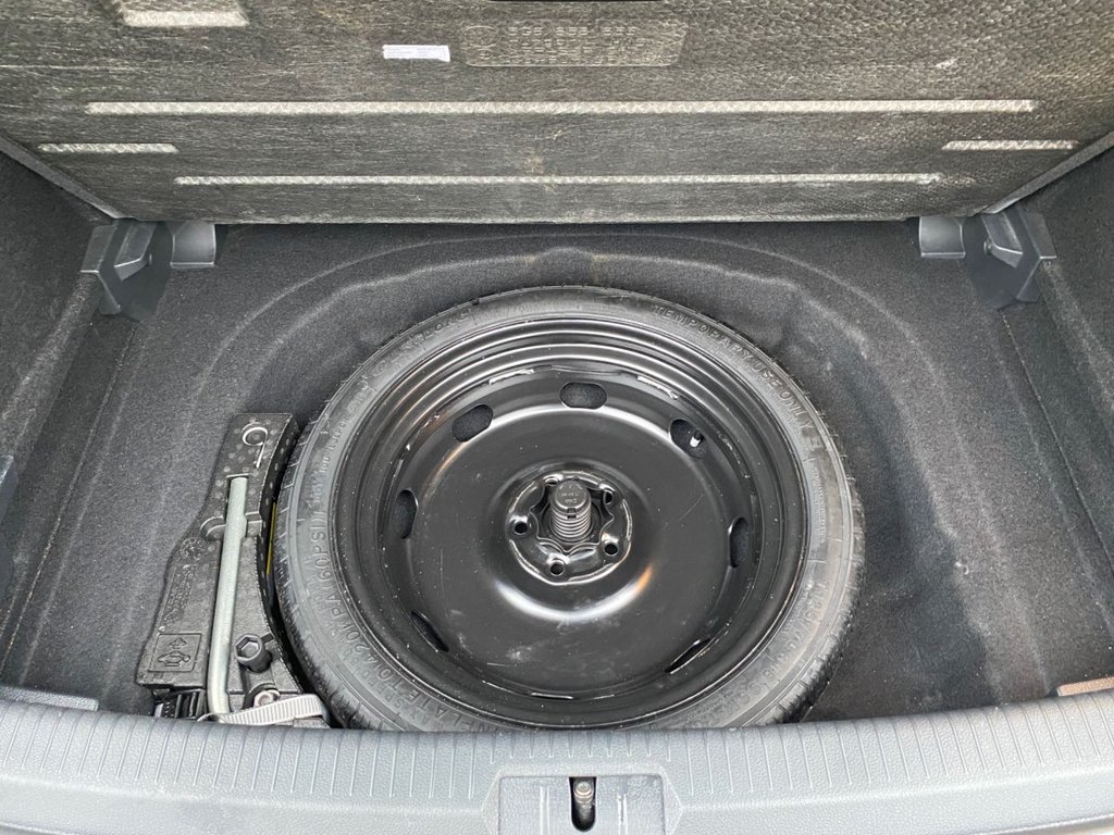 Used Volkswagen Golf 2020 for sale - 77384009: Photo 42