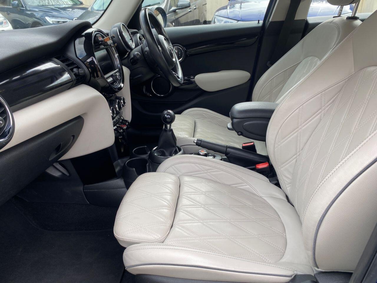 Used MINI Hatch 2020 for sale - 78090379: Photo 19