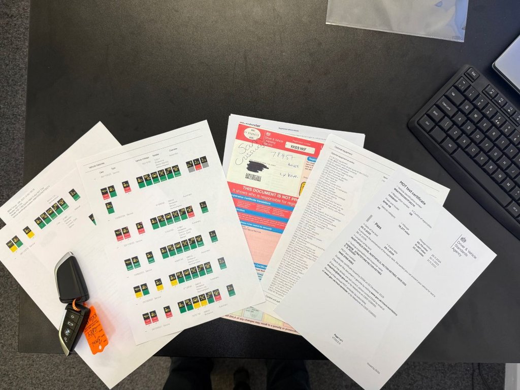 Used BMW 1 Series 2019 for sale - 76783965: Photo 2