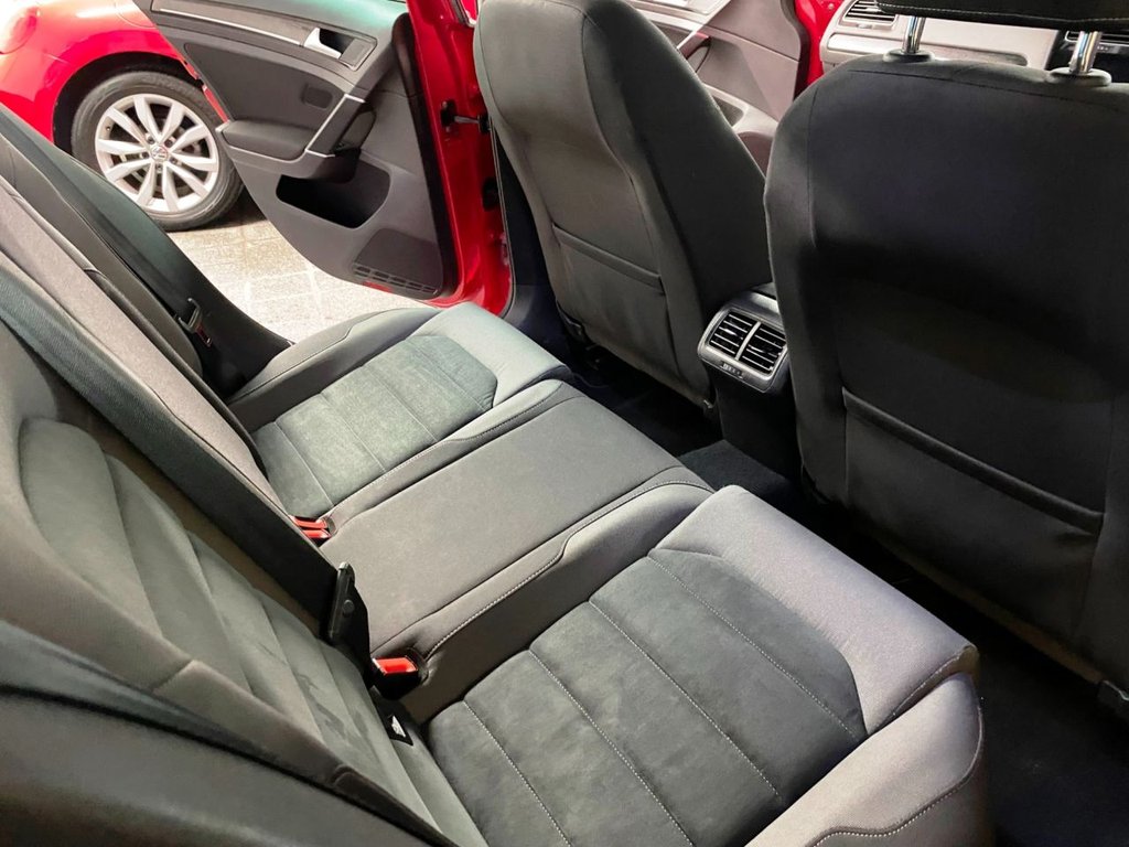 Used Volkswagen Golf 2018 for sale - 76948613: Photo 12