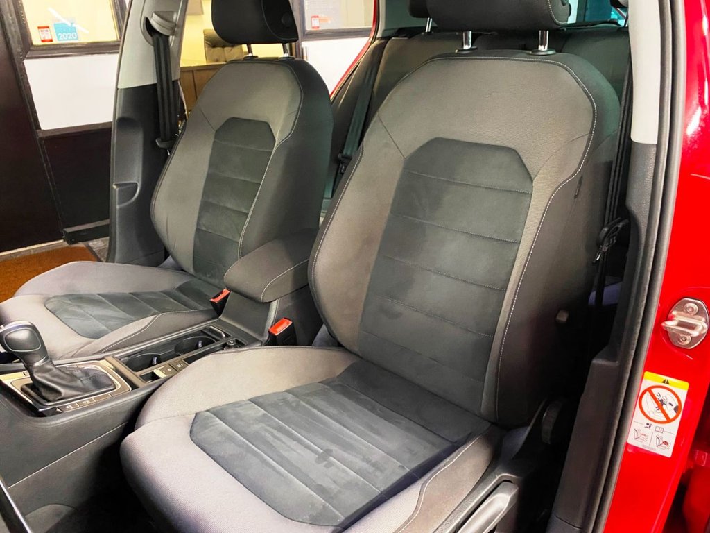 Used Volkswagen Golf 2018 for sale - 76948613: Photo 14