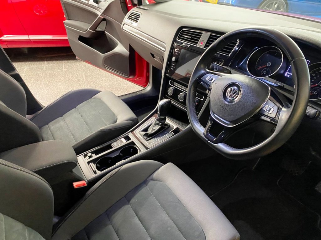 Used Volkswagen Golf 2018 for sale - 76948613: Photo 3