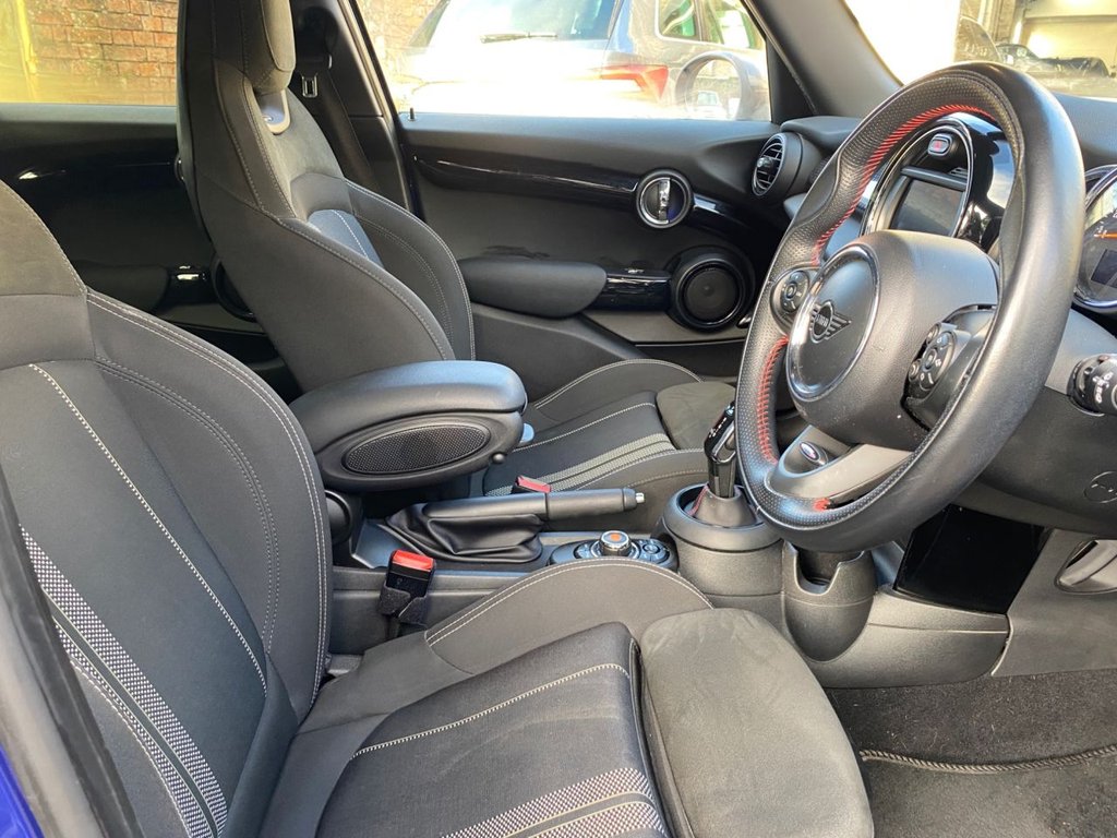 Used MINI Hatch 2019 for sale - 76973776: Photo 14