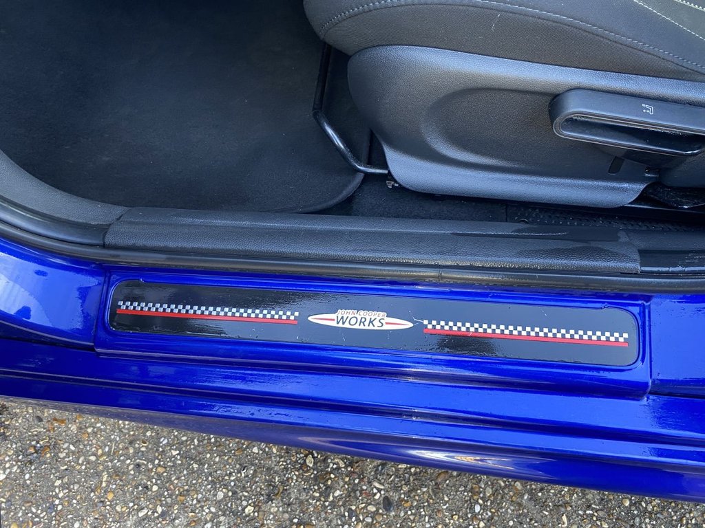 Used MINI Hatch 2019 for sale - 76973776: Photo 37