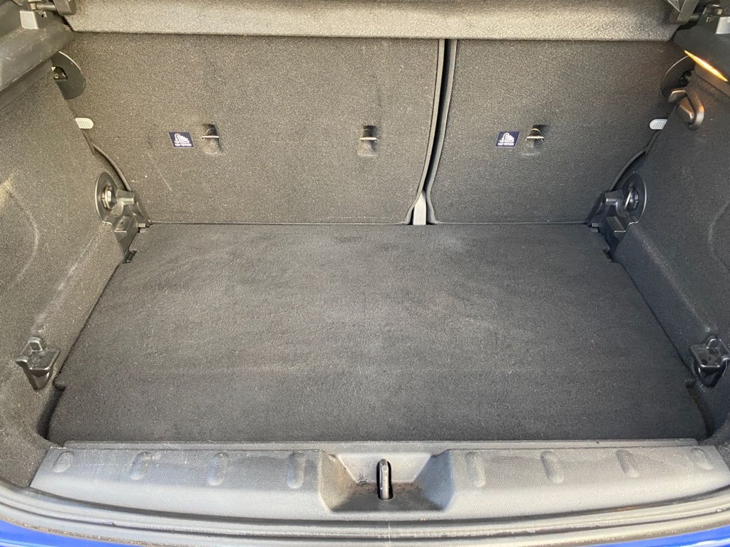 Used MINI Hatch 2019 for sale - 76973776: Photo 38