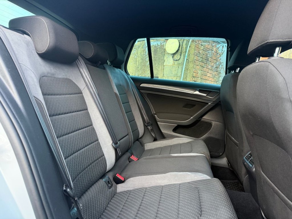 Used Volkswagen Golf 2018 for sale - 77394546: Photo 9