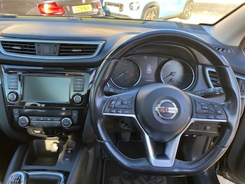 Used Nissan Qashqai 2021 for sale - 76735863: Photo