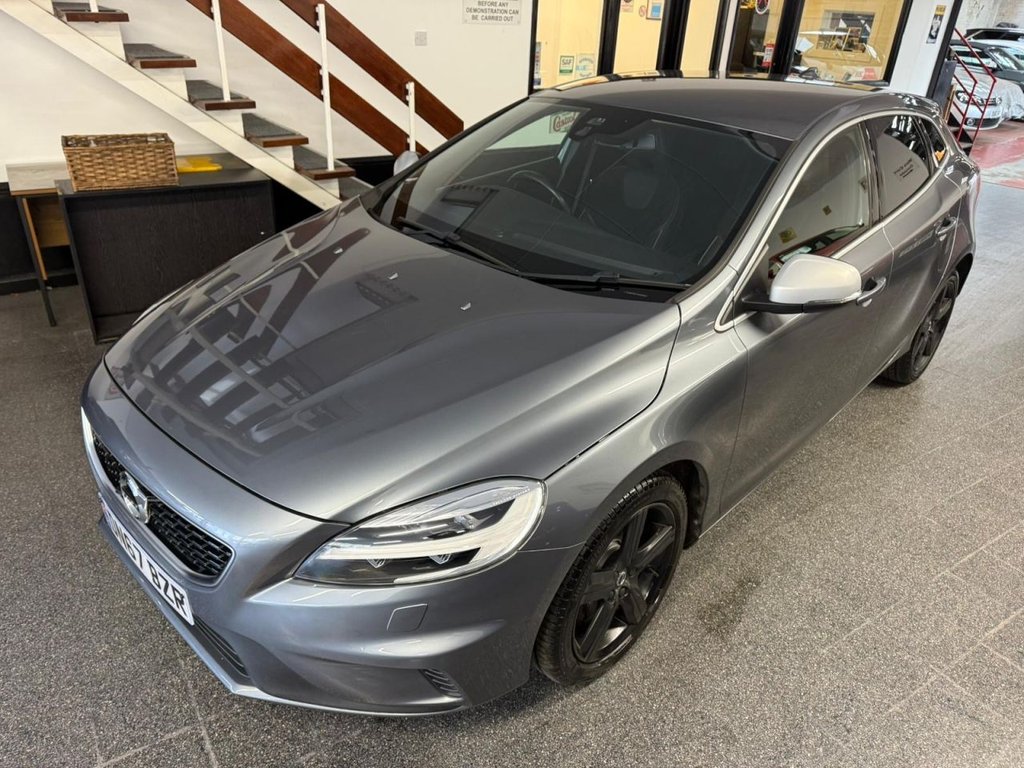 Used Volvo V40 2017 for sale - 76735864: Photo 13
