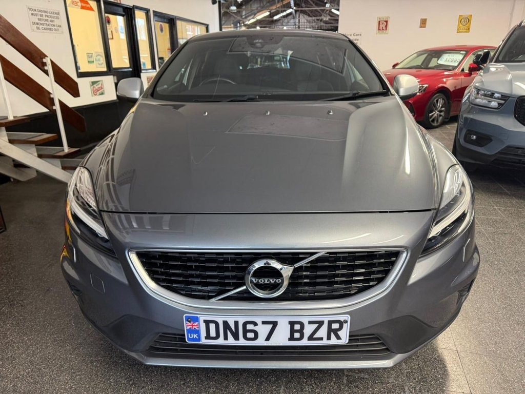 Used Volvo V40 2017 for sale - 76735864: Photo 14