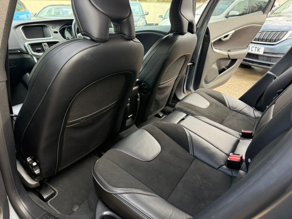 Used Volvo V40 2017 for sale - 76735864: Photo 20