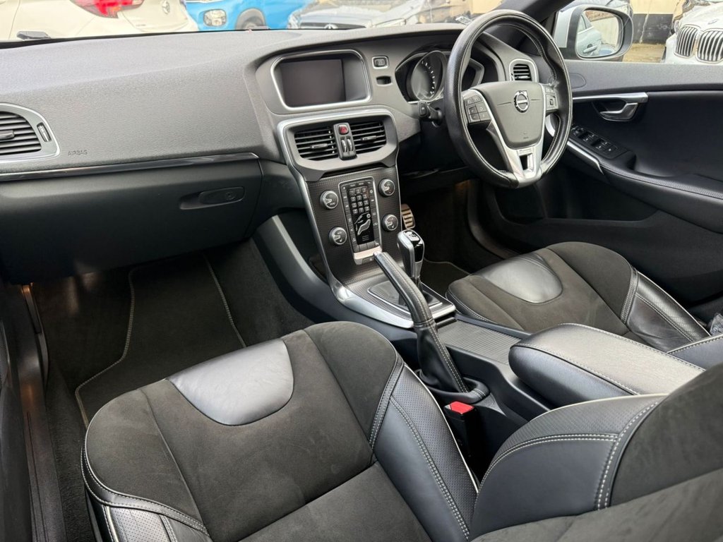 Used Volvo V40 2017 for sale - 76735864: Photo 22