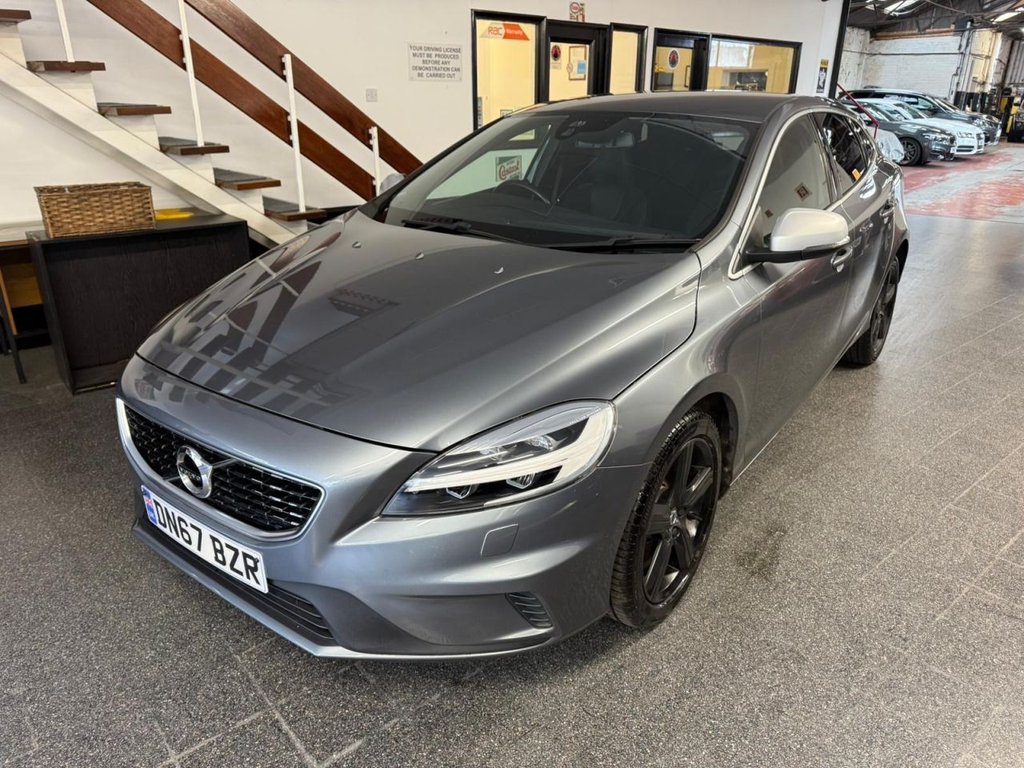 Used Volvo V40 2017 for sale - 76735864: Photo 9