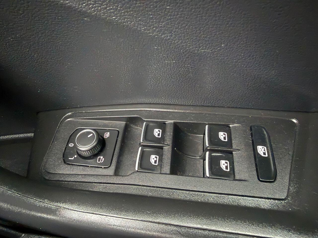 Used Volkswagen T-Roc 2020 for sale - 78090386: Photo 30