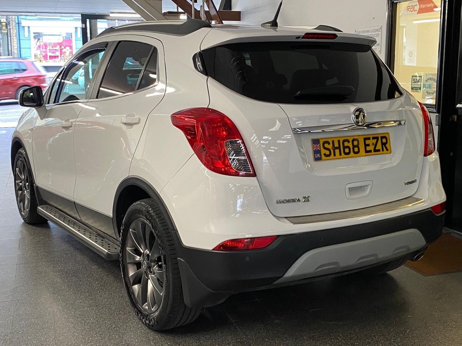 Used Vauxhall Mokka X 2018 for sale - 78198215: Photo 2