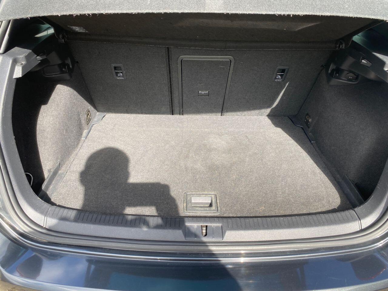 Used Volkswagen Golf 2013 for sale - 78117929: Photo 34