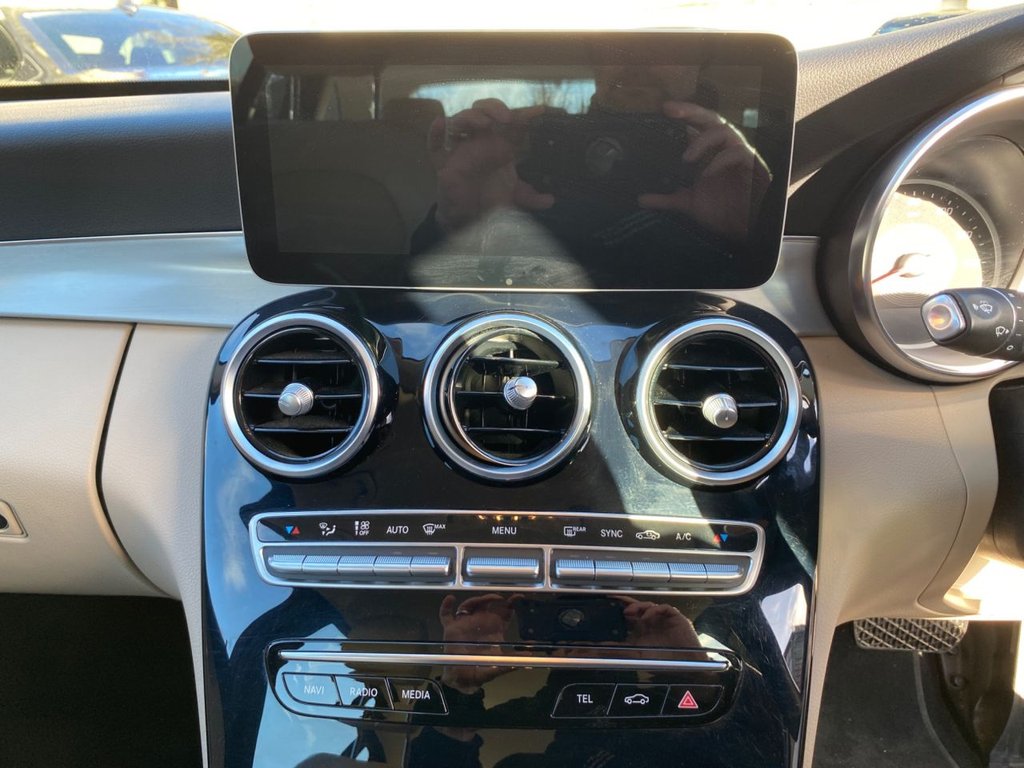 Used Mercedes-Benz C Class 2019 for sale - 77133147: Photo 26