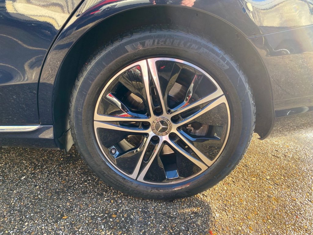 Used Mercedes-Benz C Class 2019 for sale - 77133147: Photo 35