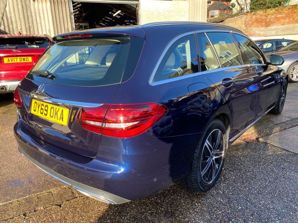 Used Mercedes-Benz C Class 2019 for sale - 77133147: Photo 42