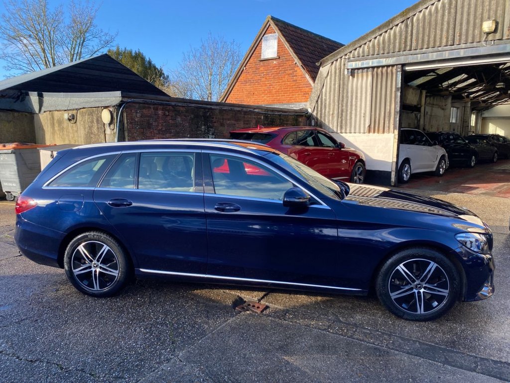 Used Mercedes-Benz C Class 2019 for sale - 77133147: Photo 43
