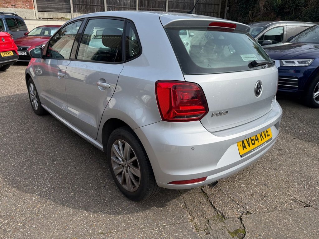 Used Volkswagen Polo 2014 for sale - 77967350: Photo 2