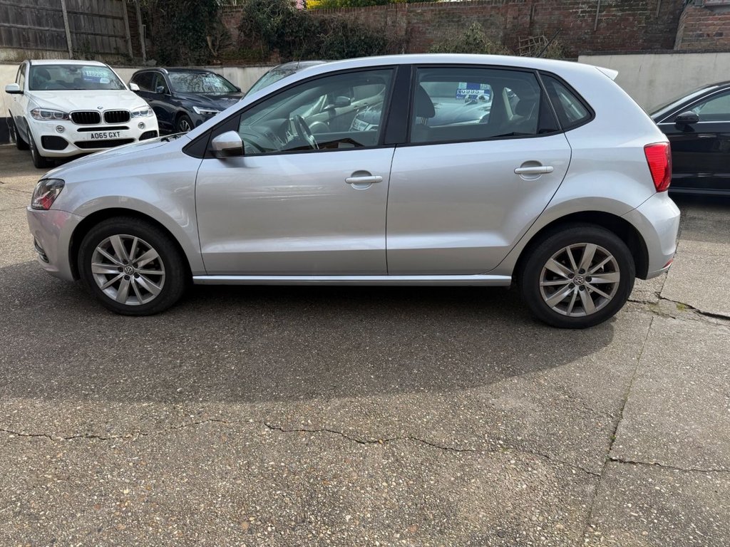 Used Volkswagen Polo 2014 for sale - 77967350: Photo 6