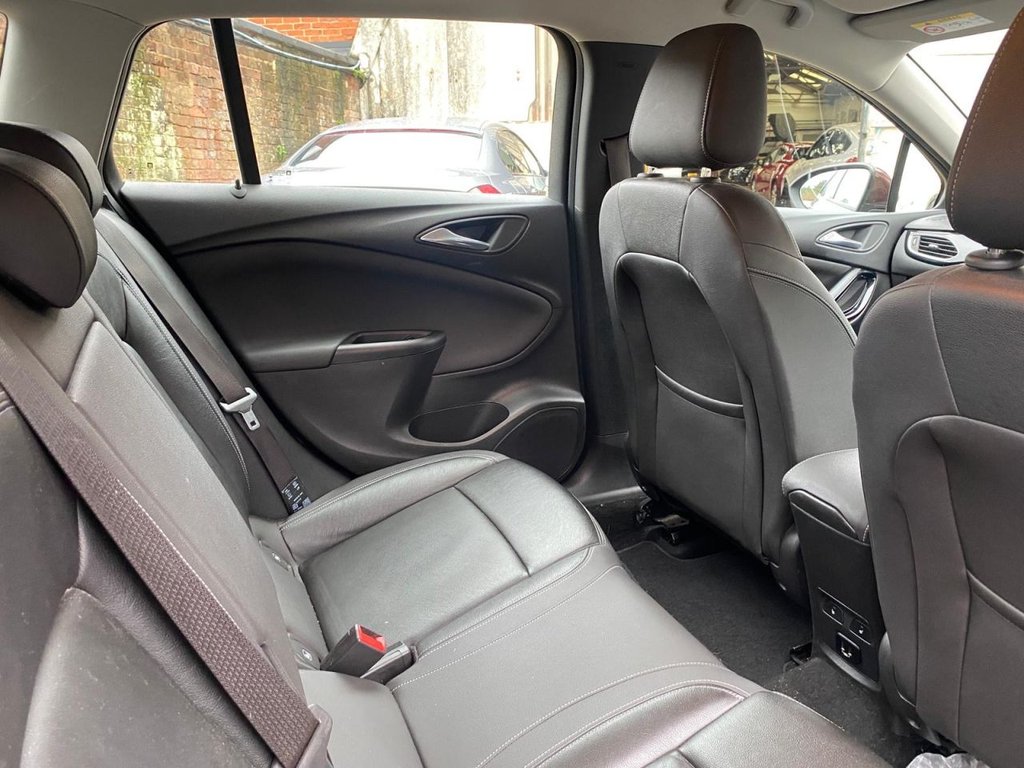 Used Vauxhall Astra 2018 for sale - 77499074: Photo 8