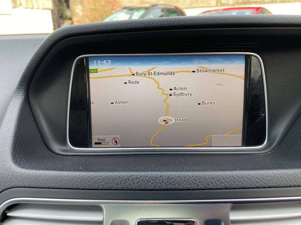 Used Mercedes-Benz E Class 2015 for sale - 76841348: Photo 25